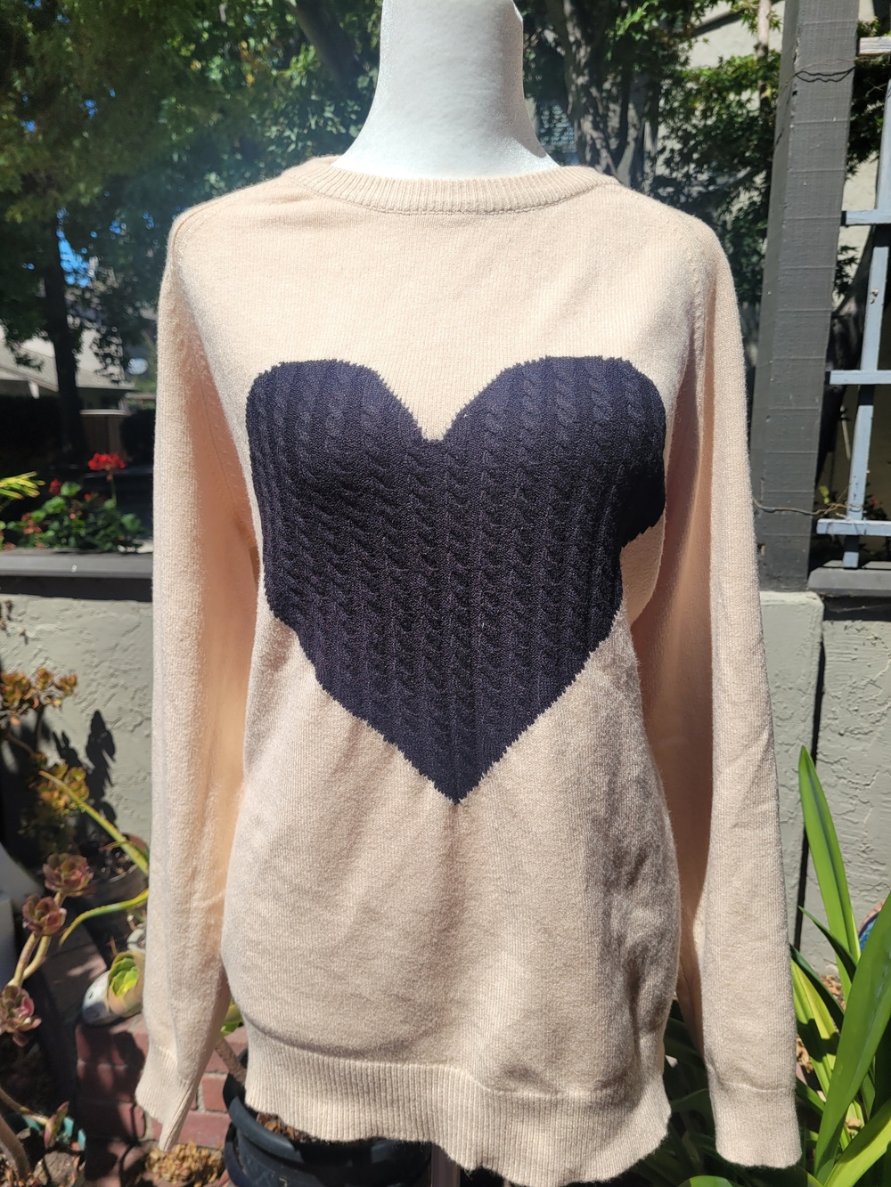 Ing Beige Sweater with Black Heart